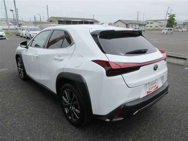 UX250h Fスポーツ