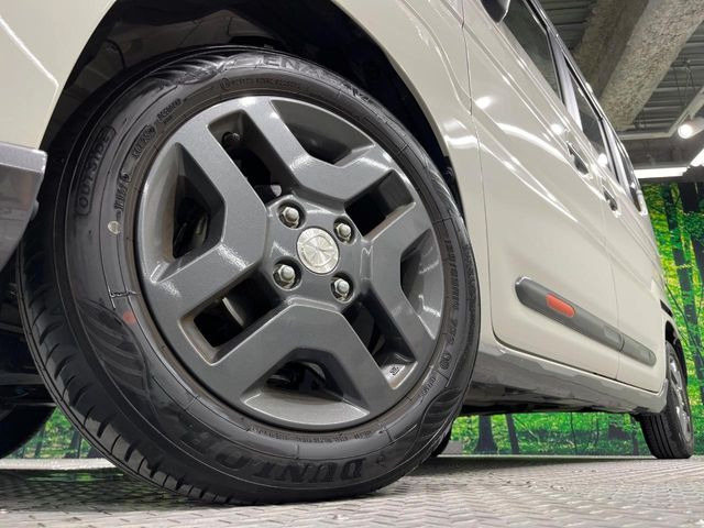 �y����14�C���`�A���~�z�C�[���z�O�ςɃ}�b�`���������A���~�z�C�[���𑕒����Ă���܂��B�e��ЊO�A���~�z�C�[����A�X�^�b�h���X�^�C�����戵�����Ă���܂��B���񂲑��k����������