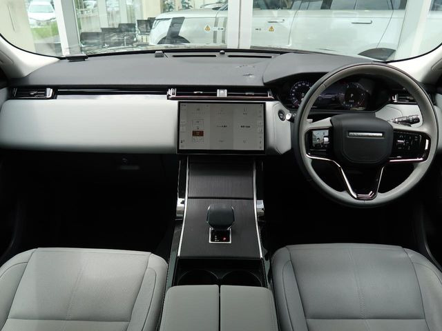 レンジローバーヴェラールS 2.0L D200 ディーゼル 4WD