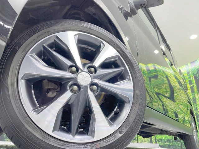 �y����15�C���`�A���~�z�C�[���z�O�ςɃ}�b�`���������A���~�z�C�[���𑕒����Ă���܂��B�e��ЊO�A���~�z�C�[����A�X�^�b�h���X�^�C�����戵�����Ă���܂��B���񂲑��k����������