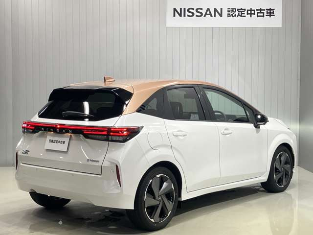 ノートオーラ1.2 G レザーエディション