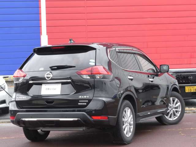 エクストレイル2.0 20Xi ハイブリッド 4WD