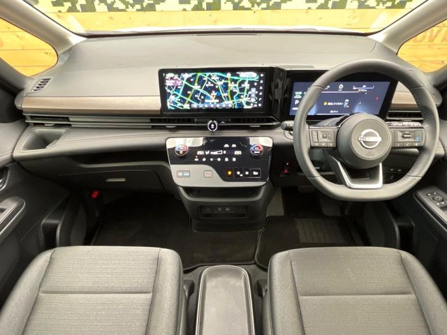 セレナ1.4 e-POWER ハイウェイスターV