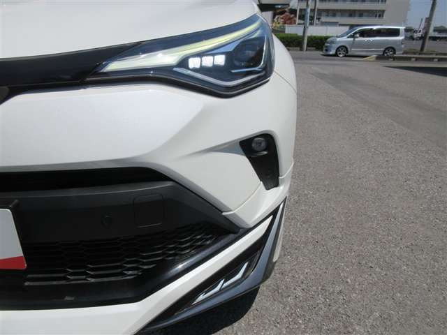 C-HRハイブリッド 1.8 G モード ネロ セーフティ プラス