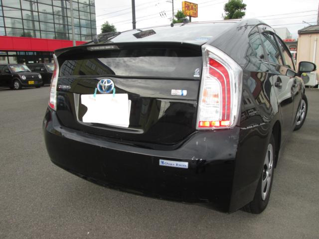 プリウス1.8 S