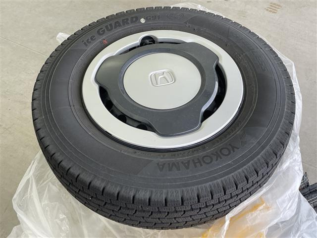 N-VAN