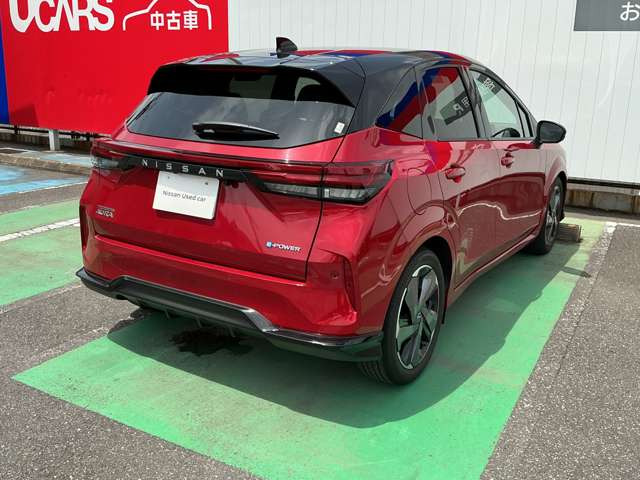 ノートオーラ1.2 G レザーエディション