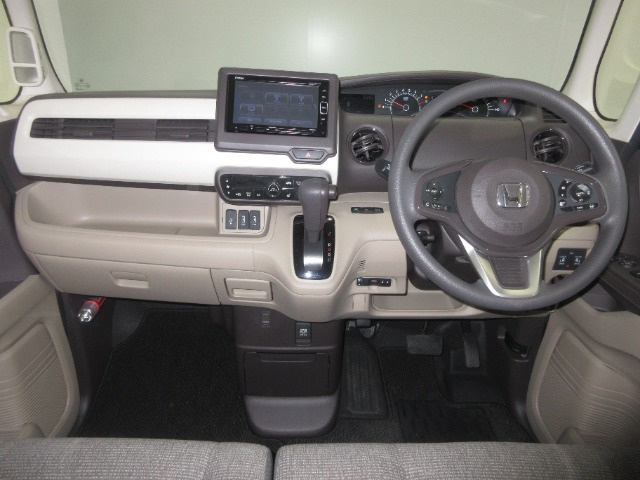 N-BOXG L ホンダセンシング 4WD