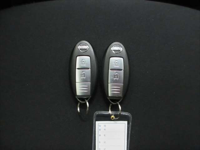 ノート1.2 X FOUR 4WD