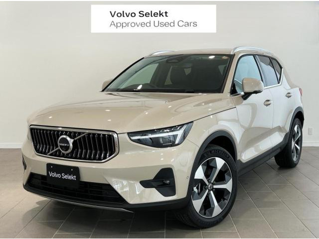 XC40ウルトラ B4 AWD 4WD