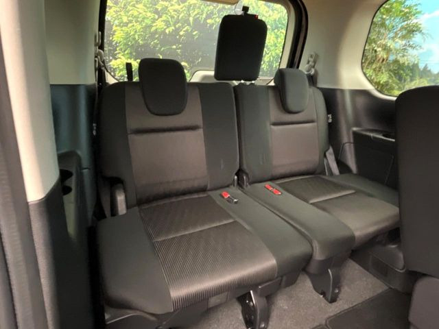 3��ڃV�[�g�͂�������ԗǍD����l�ł��������ƍ����Ē����܂��̂ŁA��l���ł̂��o���������N���N�ł��􂲉Ƒ��ŁA�C�̒m�ꂽ���ԂŁA�h���C�u�ɍs���̂��y���݂ł��ˁ�