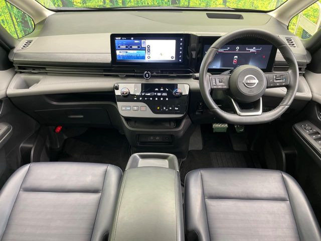 セレナ1.4 e-POWER ルキシオン