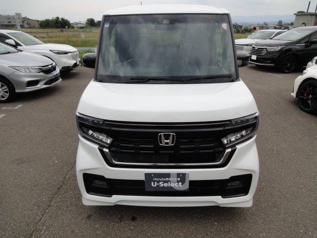 N-BOXカスタムL スタイルプラス ブラック 4WD