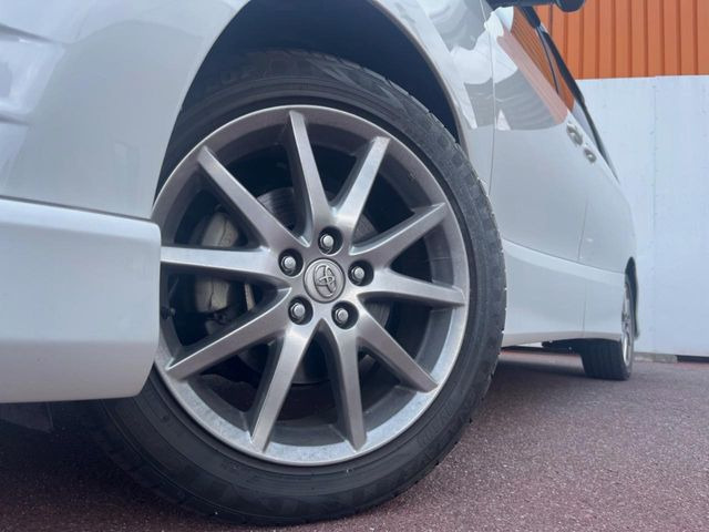�y����18�C���`�A���~�z�C�[���z�O�ςɃ}�b�`���������A���~�z�C�[���𑕒����Ă���܂��B�e��ЊO�A���~�z�C�[����A�X�^�b�h���X�^�C�����戵�����Ă���܂��B���񂲑��k����������