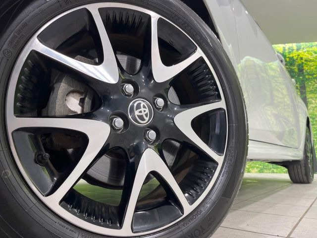 �y����16�C���`�A���~�z�C�[���z�O�ςɃ}�b�`���������A���~�z�C�[���𑕒����Ă���܂��B�e��ЊO�A���~�z�C�[����A�X�^�b�h���X�^�C�����戵�����Ă���܂��B���񂲑��k����������