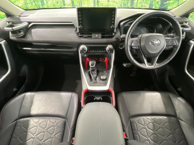RAV42.0 アドベンチャー オフロードパッケージ 4WD