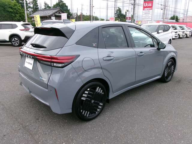 ノートオーラ1.2 G レザーエディション