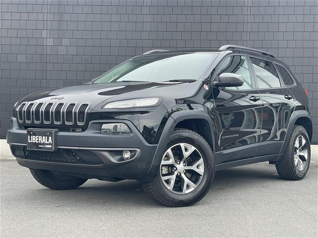 チェロキートレイルホーク 4WD