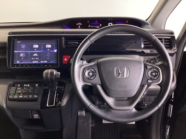 ステップワゴン1.5 スパーダ ホンダ センシング