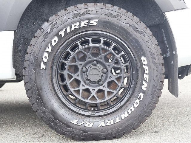 デリカD:52.2 ブラック エディション 4WD