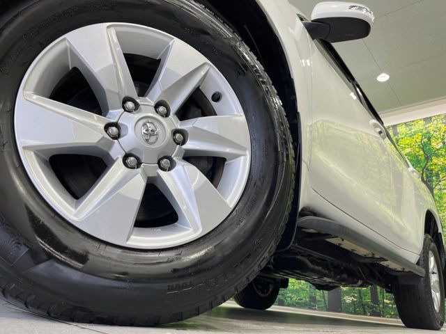 �y����17�C���`�A���~�z�C�[���z�O�ςɃ}�b�`���������A���~�z�C�[���𑕒����Ă���܂��B�e��ЊO�A���~�z�C�[����A�X�^�b�h���X�^�C�����戵�����Ă���܂��B���񂲑��k����������