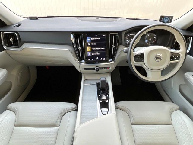 V60クロスカントリーB5 AWD プロ 4WD
