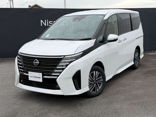 セレナ1.4 e-4ORCE ハイウェイスターV 4WD
