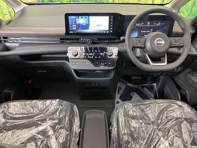 セレナ1.4 e-POWER ハイウェイスターV