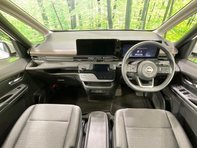 セレナ1.4 e-POWER ハイウェイスターV