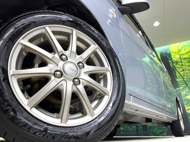 �y14�C���`�A���~�z�C�[���z�O�ςɃ}�b�`�����A���~�z�C�[���𑕒����Ă���܂��B�e��A���~�z�C�[����A�X�^�b�h���X�^�C�����戵�����Ă���܂��B���񂲑��k������