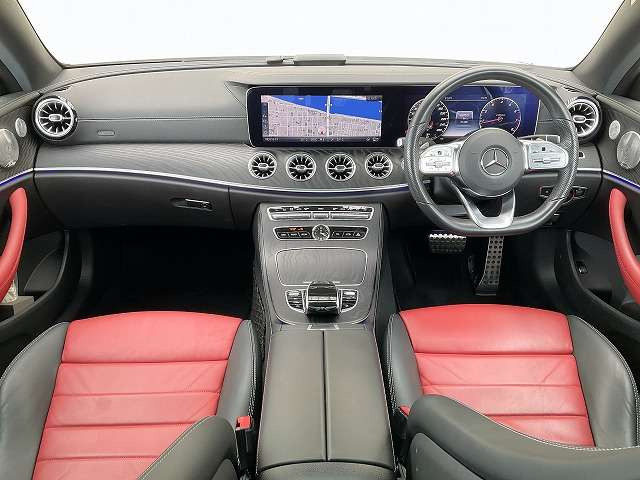 EクラスクーペE200 スポーツ