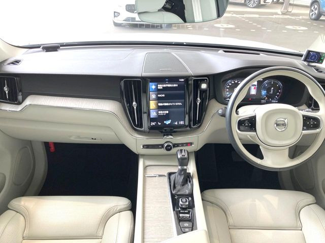 XC60D4 AWD インスクリプション ディーゼル 4WD