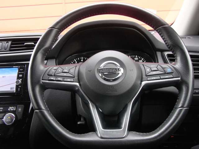 エクストレイル2.0 20Xi ハイブリッド 4WD