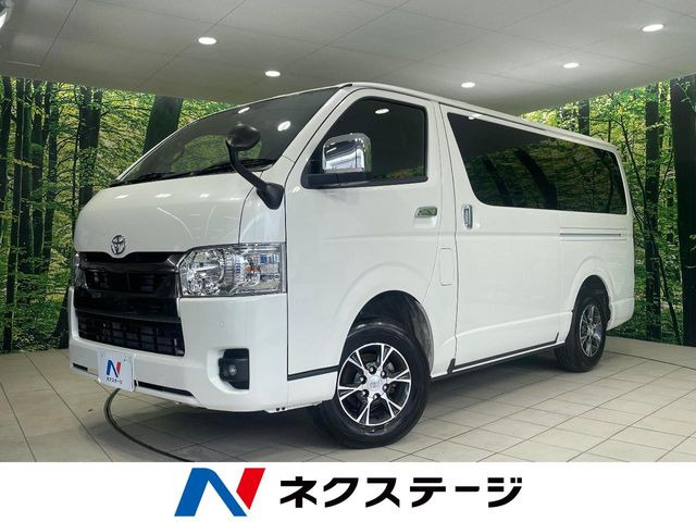 ハイエースバン