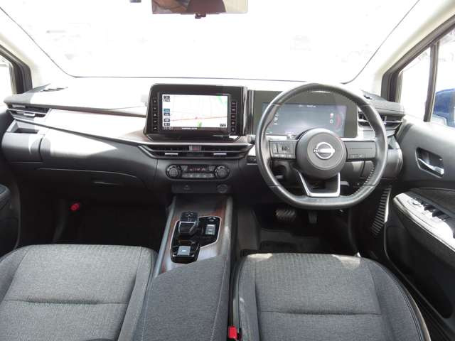 ノートオーラ1.2 G FOUR 4WD