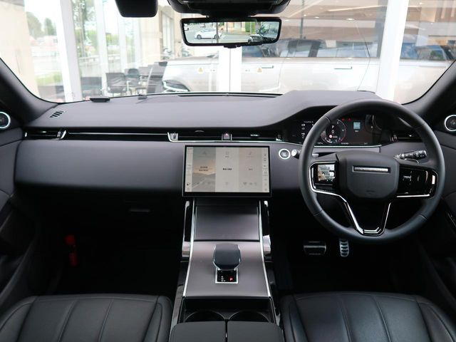 レンジローバーイヴォークダイナミック SE 2.0L D200 ディーゼル 4WD