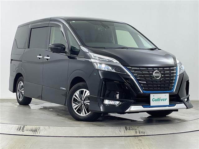 セレナ1.2 e-POWER ハイウェイスターV