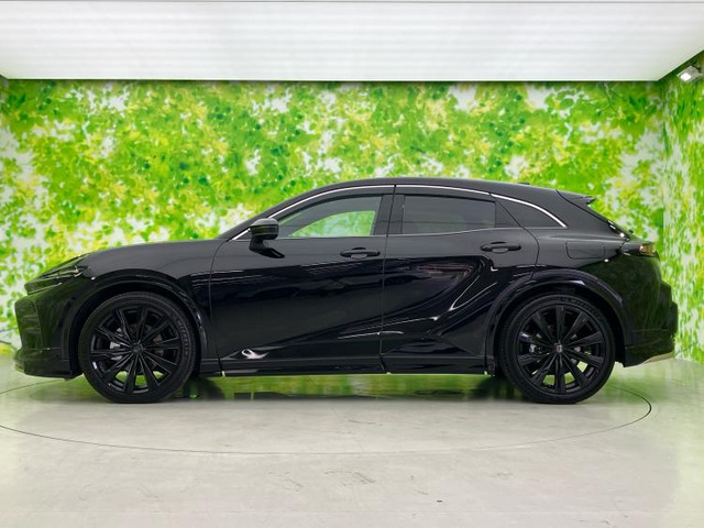 クラウンスポーツ2.5 Z E-Four 4WD