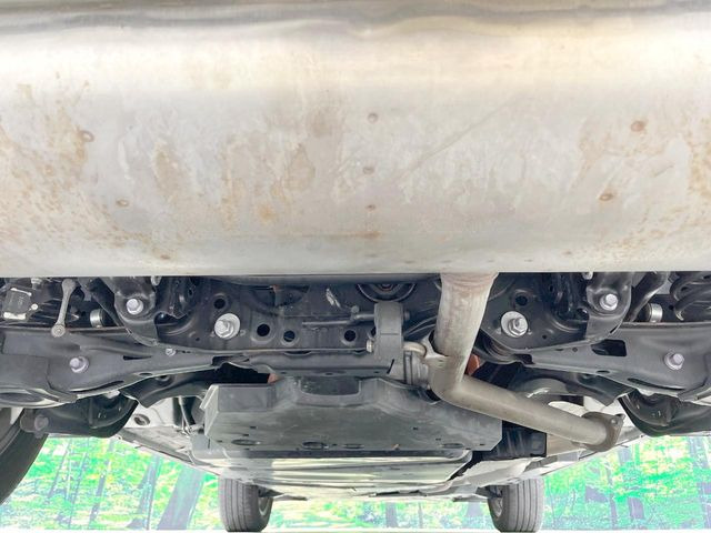 下回りがきれいなうちに、防錆加工の施工がオススメ。降雪地域はもちろん、沿岸部にお住いの方や、趣味でマリン・ウィンタースポーツをされる方にご好評いただいております。