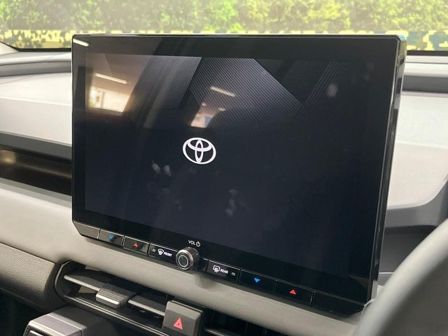 �y12.9�C���` �f�B�X�v���C�I�[�f�B�I�z���ʂ̃f�B�X�v���C��AppleCarPlay��AndroidAuto�����p�\�B�傫�ȉ�ʂŃX�}�z�i�r�A�v���������p���������܂���