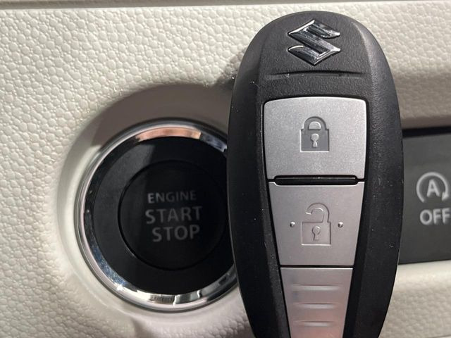 �y�L�[���X�X�^�[�g�V�X�e���z�J�o����|�P�b�g�ɓ��ꂽ�܂܂ł��h�A�̎{���E�������\�ȃX�}�[�g�L�[�𑕔��B�G���W���̃I���E�I�t�����J�M�����o���K�v����������Ƃ��Ă��֗��ł���