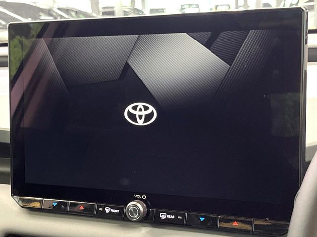 �y12.9�C���` �f�B�X�v���C�I�[�f�B�I�z���ʂ̃f�B�X�v���C��AppleCarPlay��AndroidAuto�����p�\�B�傫�ȉ�ʂŃX�}�z�i�r�A�v���������p���������܂���