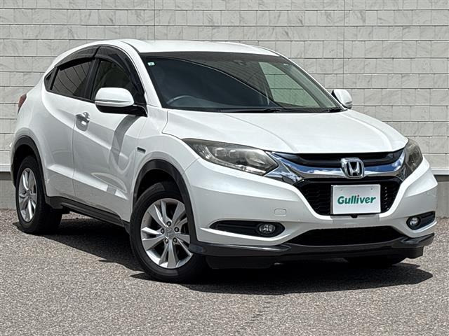 ヴェゼル1.5 ハイブリッド X 4WD