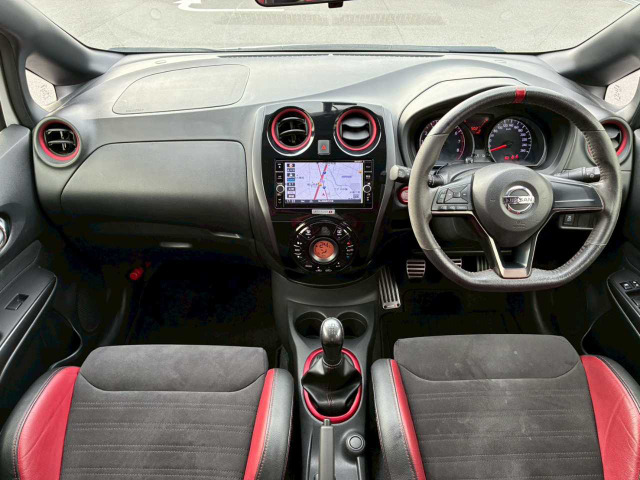 ノート1.6 NISMO S