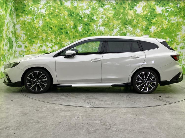レヴォーグ1.8 STI スポーツ EX 4WD