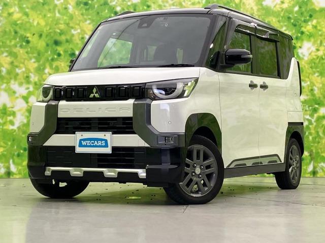 デリカミニT プレミアム 4WD