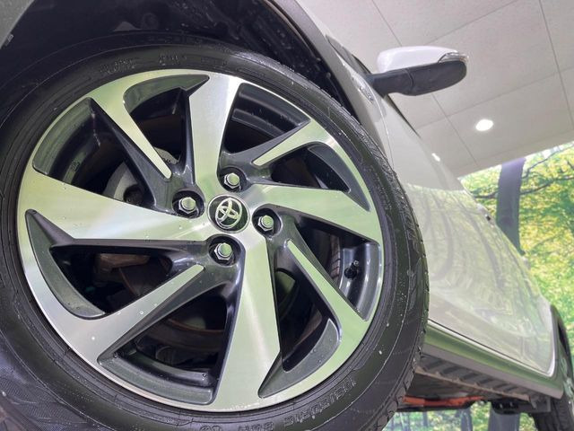 �y����16�C���`�A���~�z�C�[���z�O�ςɃ}�b�`���������A���~�z�C�[���𑕒����Ă���܂��B�e��ЊO�A���~�z�C�[����A�X�^�b�h���X�^�C�����戵�����Ă���܂��B���񂲑��k����������