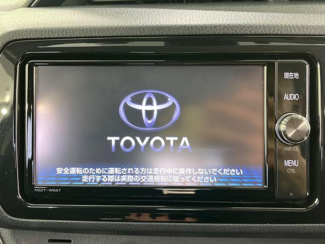 �y�����i�r�z�l�C�̏����i�r�𑕔����Ă���܂��B�i�r�̎g���₷���͂������A�I�[�f�B�I�@�\���[��!�L�����v�◷�s�͂������A�ʋ΂┃�����ȂǕ��i�̃h���C�u���y�����Ȃ�͂���