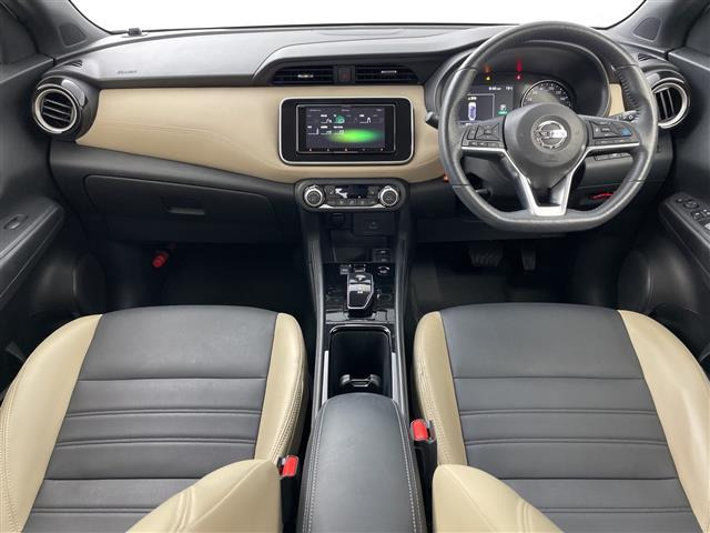 キックス1.2 X FOUR ツートーン インテリアエディション(e-POWER) 4WD