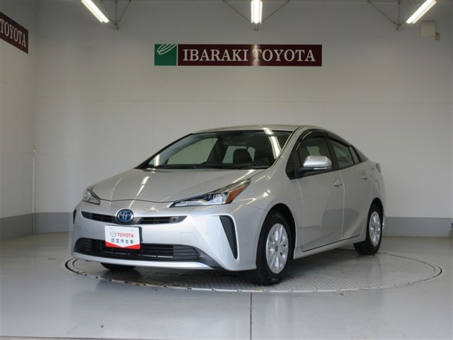 プリウス1.8 S
